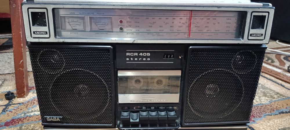 Radio casetofon saba