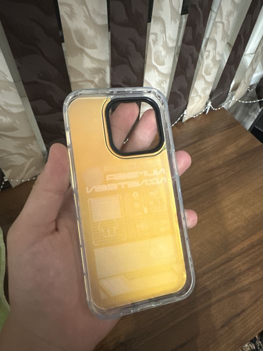 Чехол на 14 про