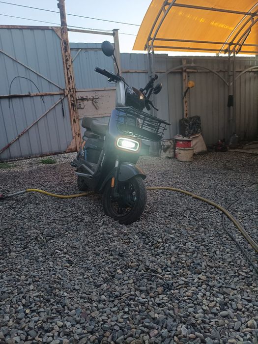Продам электро велосипед TADI R5