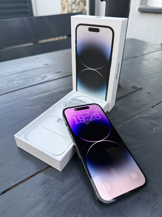 Vand iPhone 14 Pro Negru 128GB FullBox