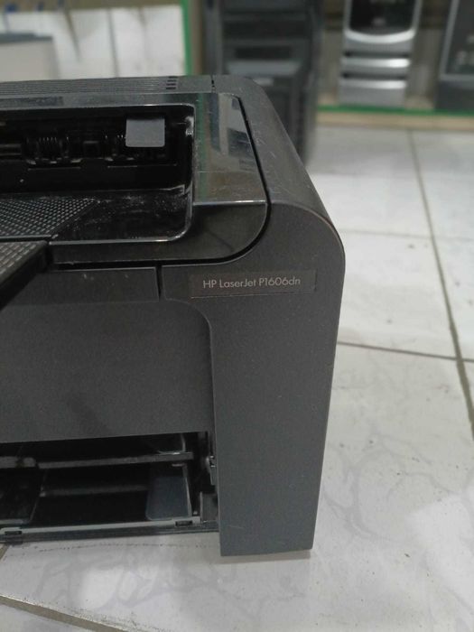 HP LaserJet P1606dn — лазерный принтер +дуплекс