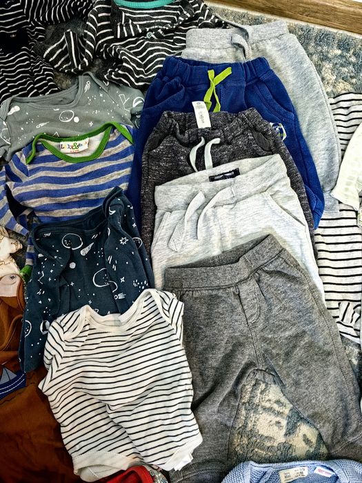 Lot calitativ hăinuțe 3-6 luni(62-68)