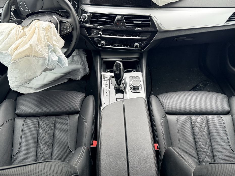 BMW G31 LCI 530e