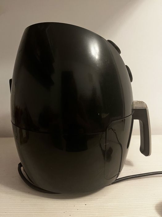 Vând air fryer delimano
