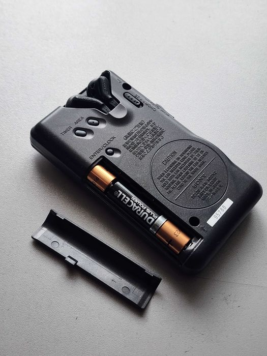 Карманный радио приемник Sony