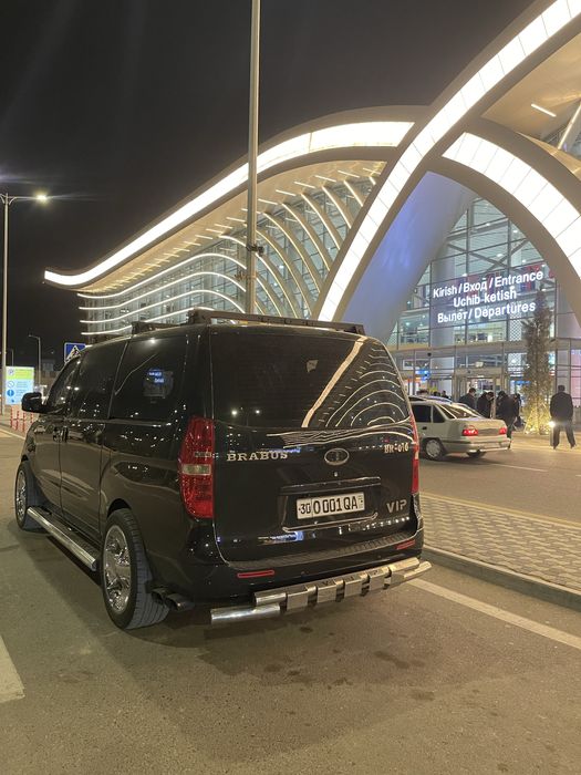 Продается представительный Hyundai STAREX
