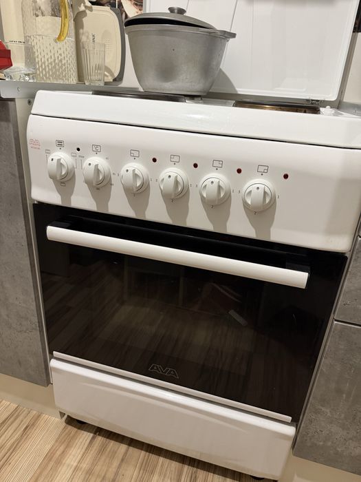 Электрическая плита