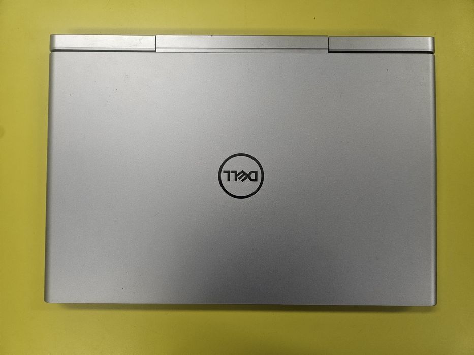 Laptop DELL / intel i7 / gtx 1060 / 16gb ram / 1tb+256gb stocare