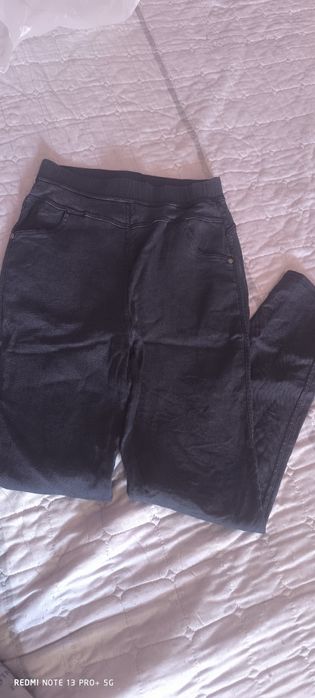 Отдам вещи женские