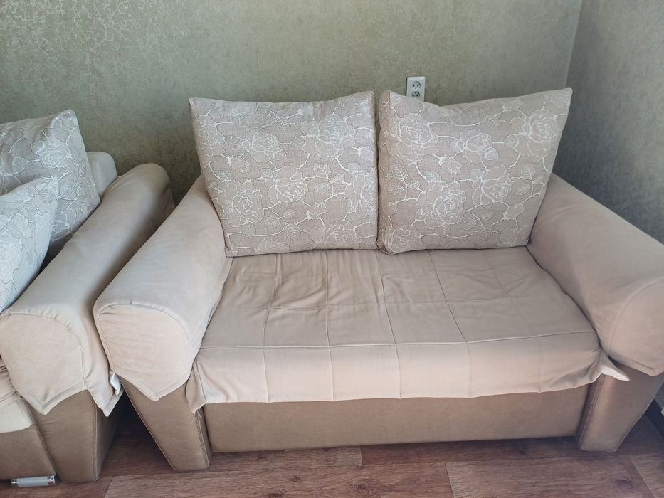 Продам диван двойка