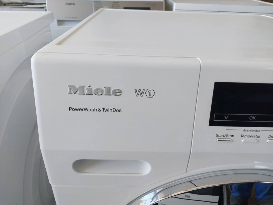Пералня Miele W1  Power Wash 8кг
Цена:490евро
Капацитет на пране 8 кг.