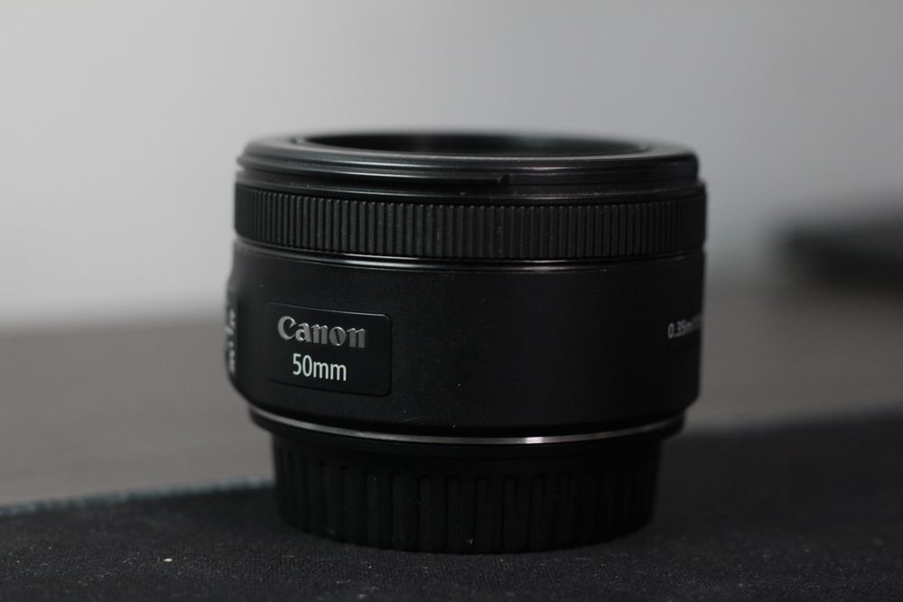 Canon EF 50mm f/1.8 STM