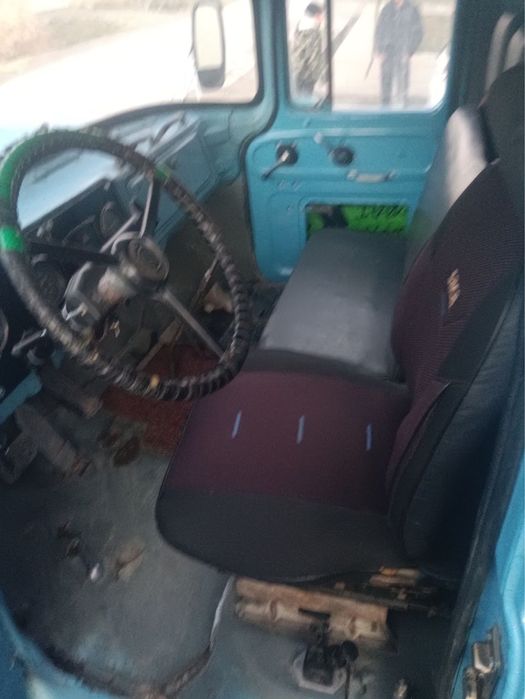 Zil unversal samasval 1986 yil