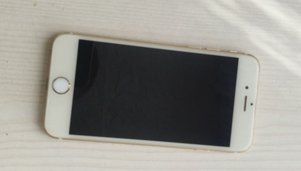 Продам или обменяю айфон 6