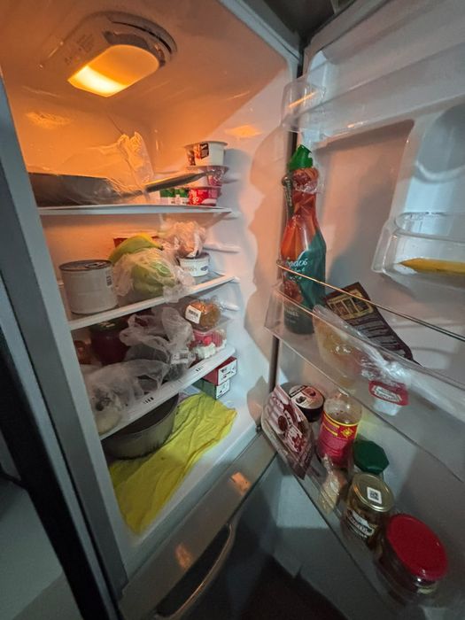 Продам холодильник
