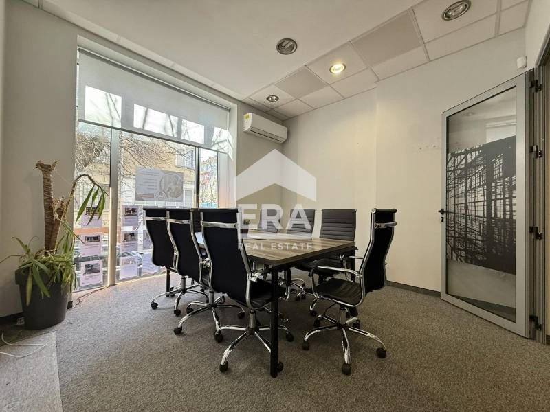 Дава се под наем Офис в София, Център - 97 кв.м за 1585.59 € - Снимка #6