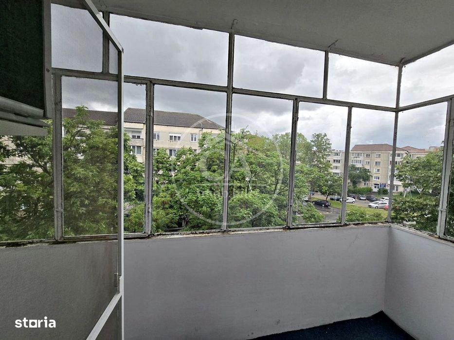 Apartament cu 4 camere de închiriat în zona Decebal, Oradea