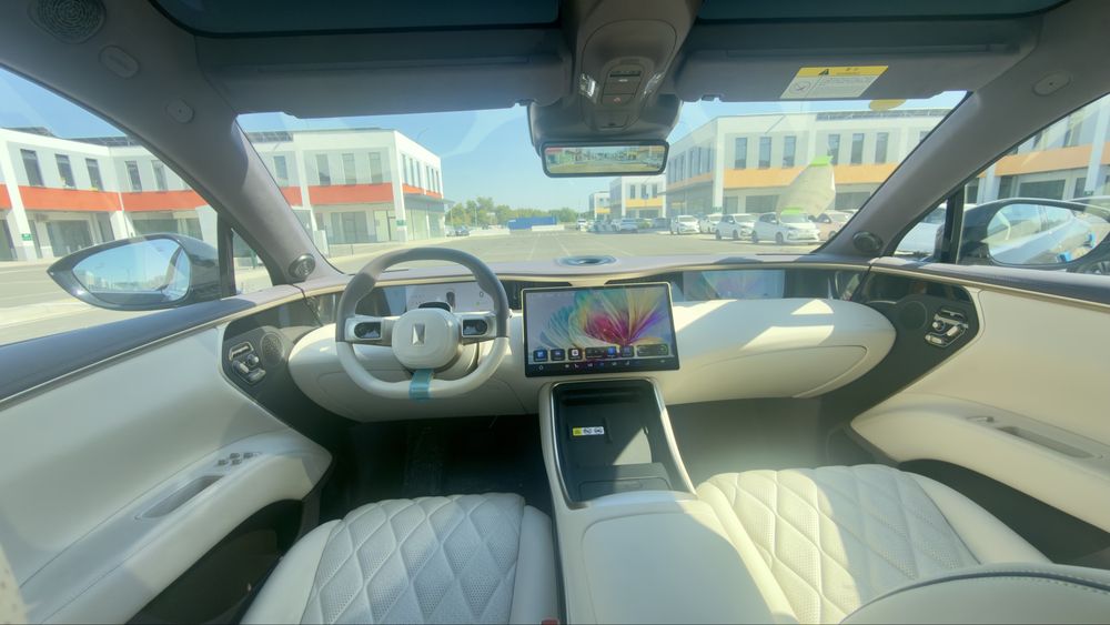 Avatr 11 EV 630 km Yangi premium elektromobil