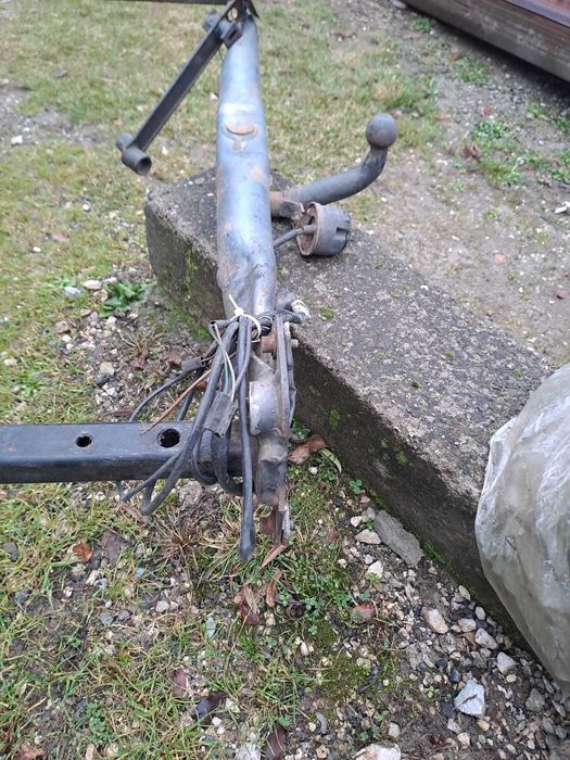 Carlig remocare AUDI A6 2005