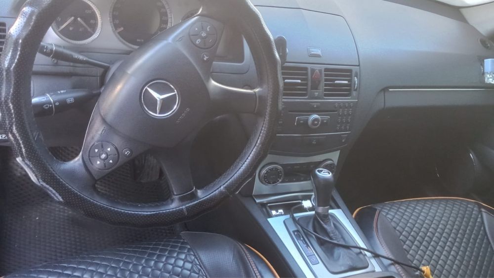 Продается Mercedes-Benz на запчасти