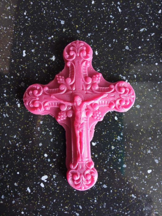 Сапунени Ангелчета или кръстче.