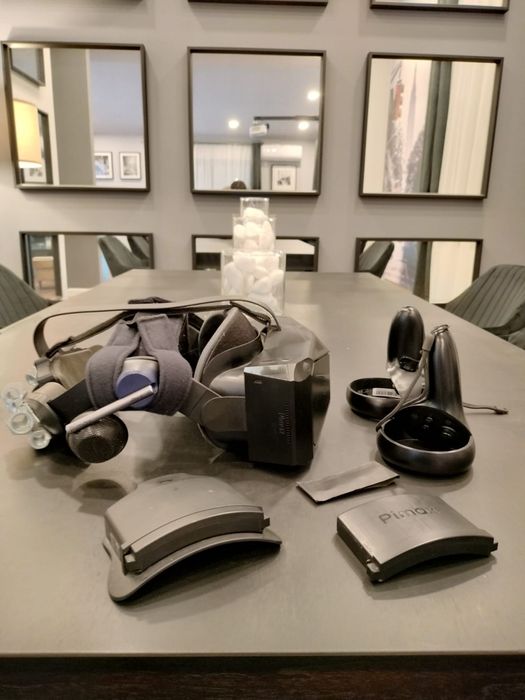 Casca virtuala Pimax Crystal Eye tracking pachet complet