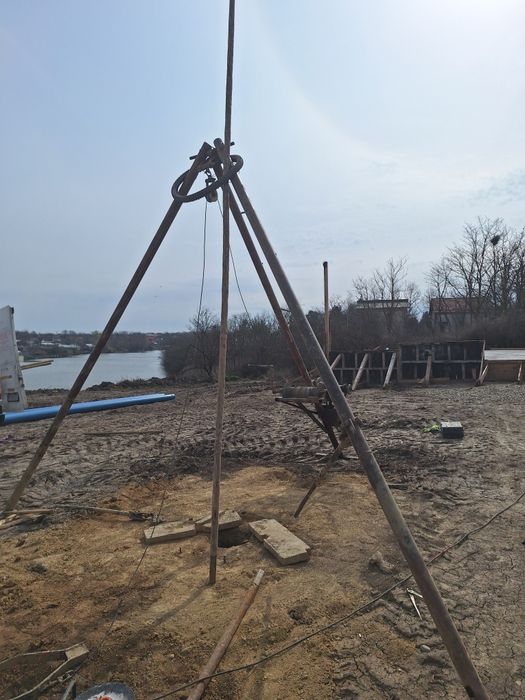 Foraje puțuri apa prelungirii denisipări și piloni