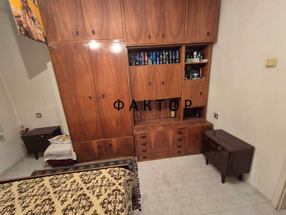 Продава се Тристаен апартамент в Чирпан - 95 кв.м за 483 €/кв.м - Снимка #6
