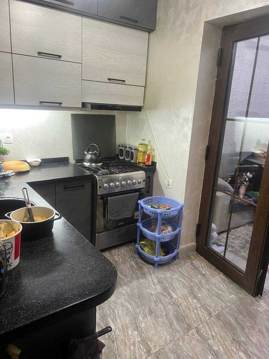 Продаётся 5/1/5 на Карасу-1 С ремонтом Мебель Техника Ориентир Конечка