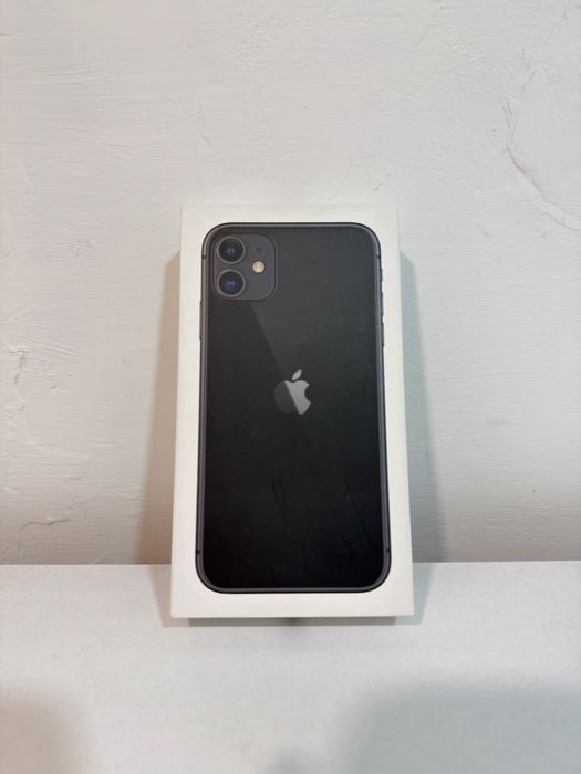 iPhone 11 *64GB* черен