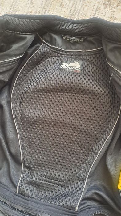 Costum moto Vanucci