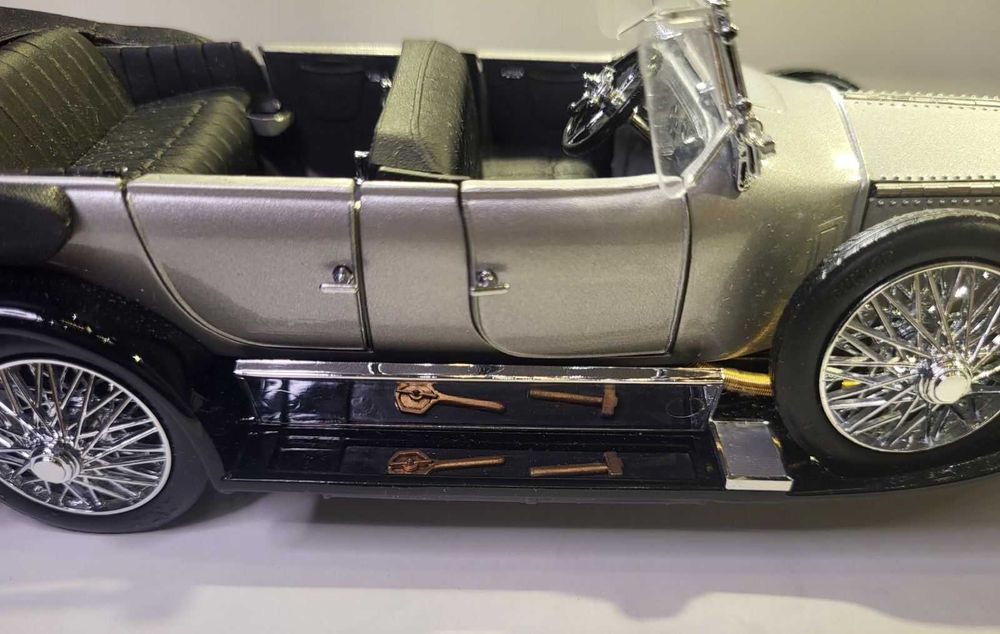 Кплички от метал-дайкасRolls-Royce Silver Ghost  мащаб 1/24