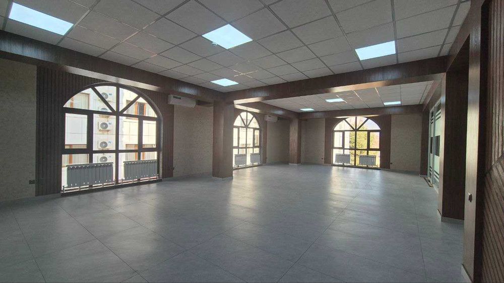 Сдаётся офис в БЦ  Яккасарайский район R25