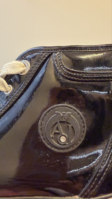 Обувки ( кецове, високи  ) Армани    черни