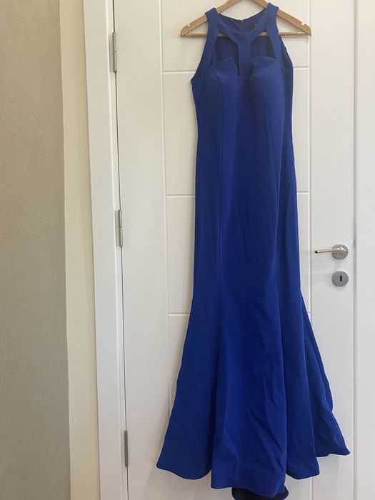 Официална рокля