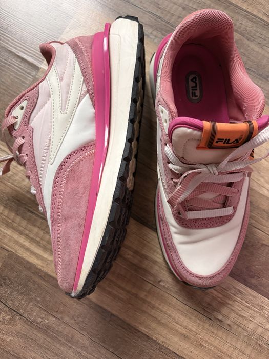 Маратонки на Fila