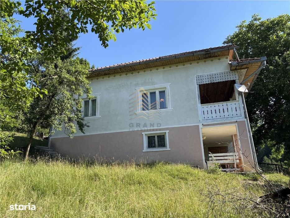 Casa în Mijlocenii Bargaului