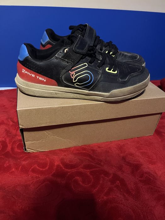 Обувки за клипс five ten hellcat