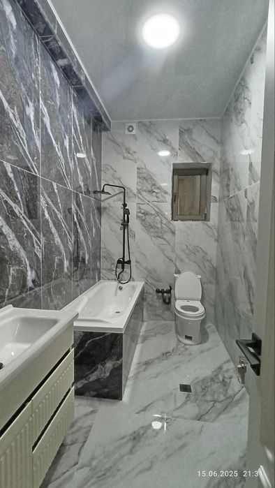 Zenitda uy sottiladi