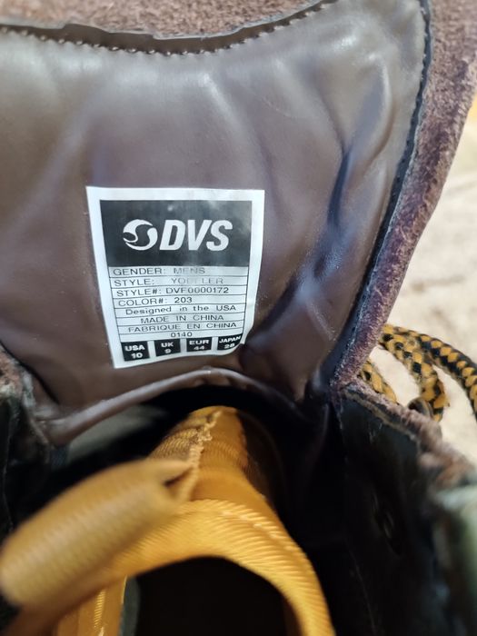 Ghete din piele DVS Yodler