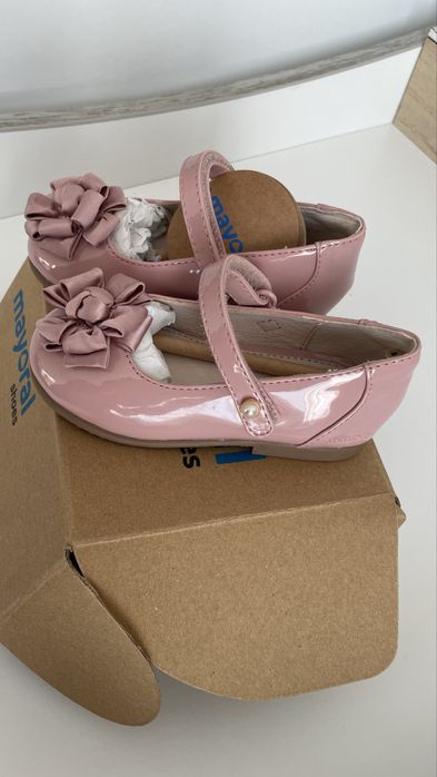 Детски лачени обувки Mayoral 22