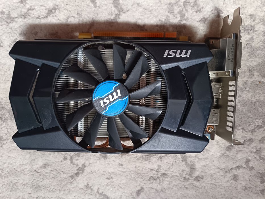 Placă video MSI Radeon R7 1GB DDR5