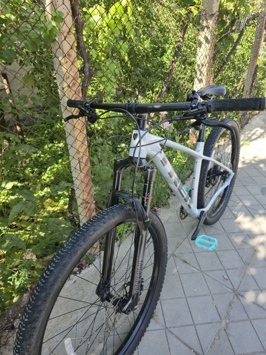 Trek Procaliber 8 29 цола M размер 1х12 XT , Rockshox Recon 140mm Проходни оси Като нов