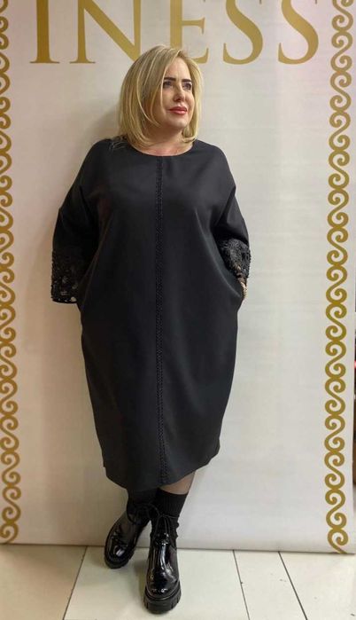 Новые фирменные платья, размер 60/64