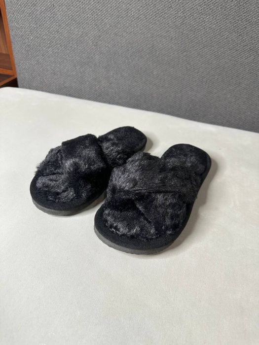 Женские плюшевые тапочки