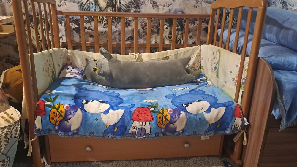 Продам кроватку детскую