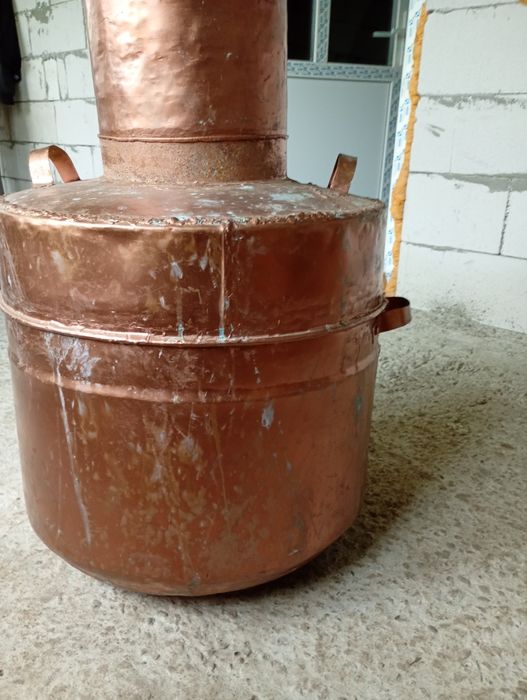 Vând cazan de aramă făcut manual