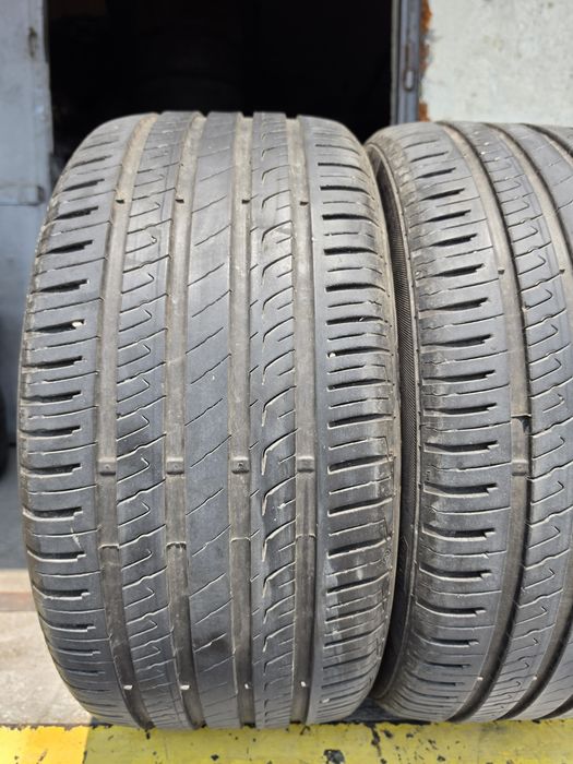 2 бр. летни гуми 255/40/19  Barum DOT 0222 6+ mm