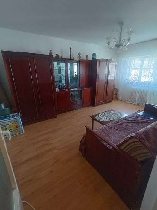 Apartament 2 camere, decomandat, 47 mp, etaj 4