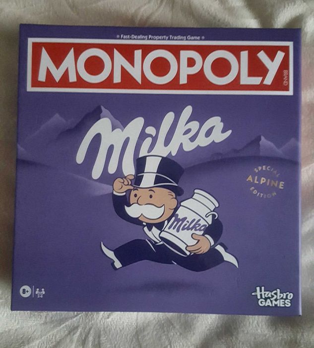 Настолна игра и карти Милка Монополи/Milka Monopoly